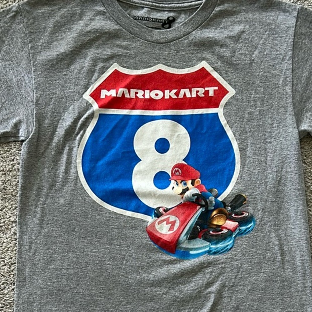 Boys Mario Kart 8 Gray T-Shirt - Picture 2 of 4